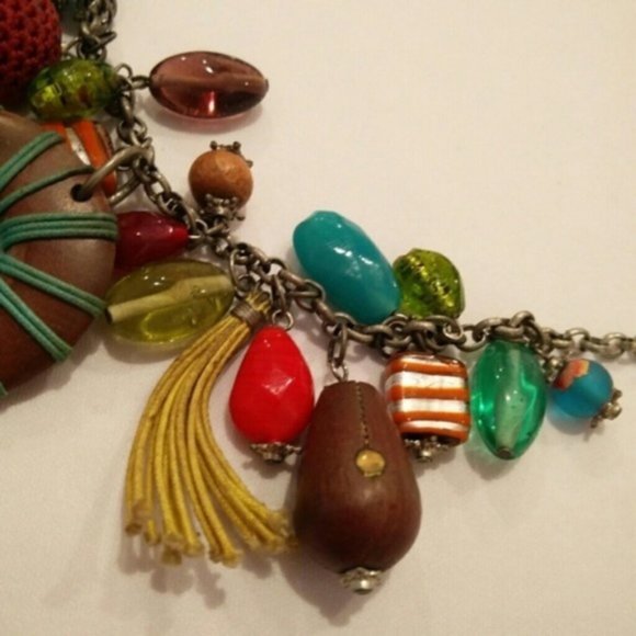 Cluster glass beads necklace ADORABLE!!! - Picture 5 of 8